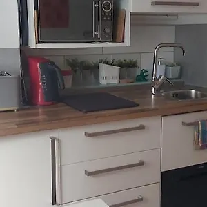 Ema Apartment
