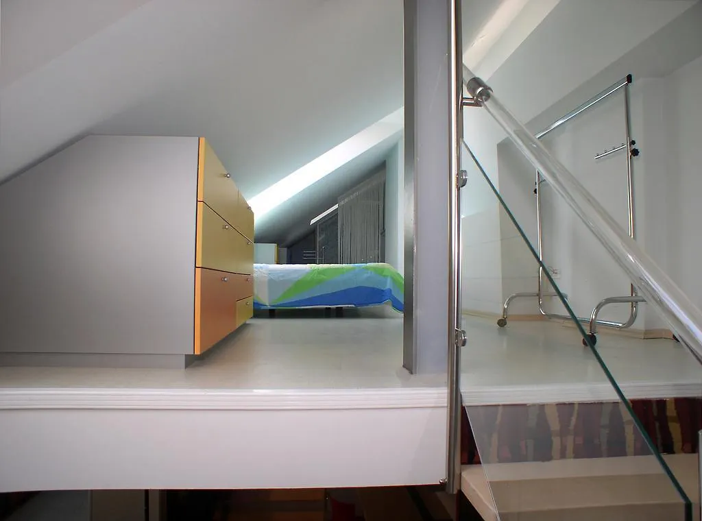 Jazzy Apartment Tour As Ljubljana 0*,  Slovenia